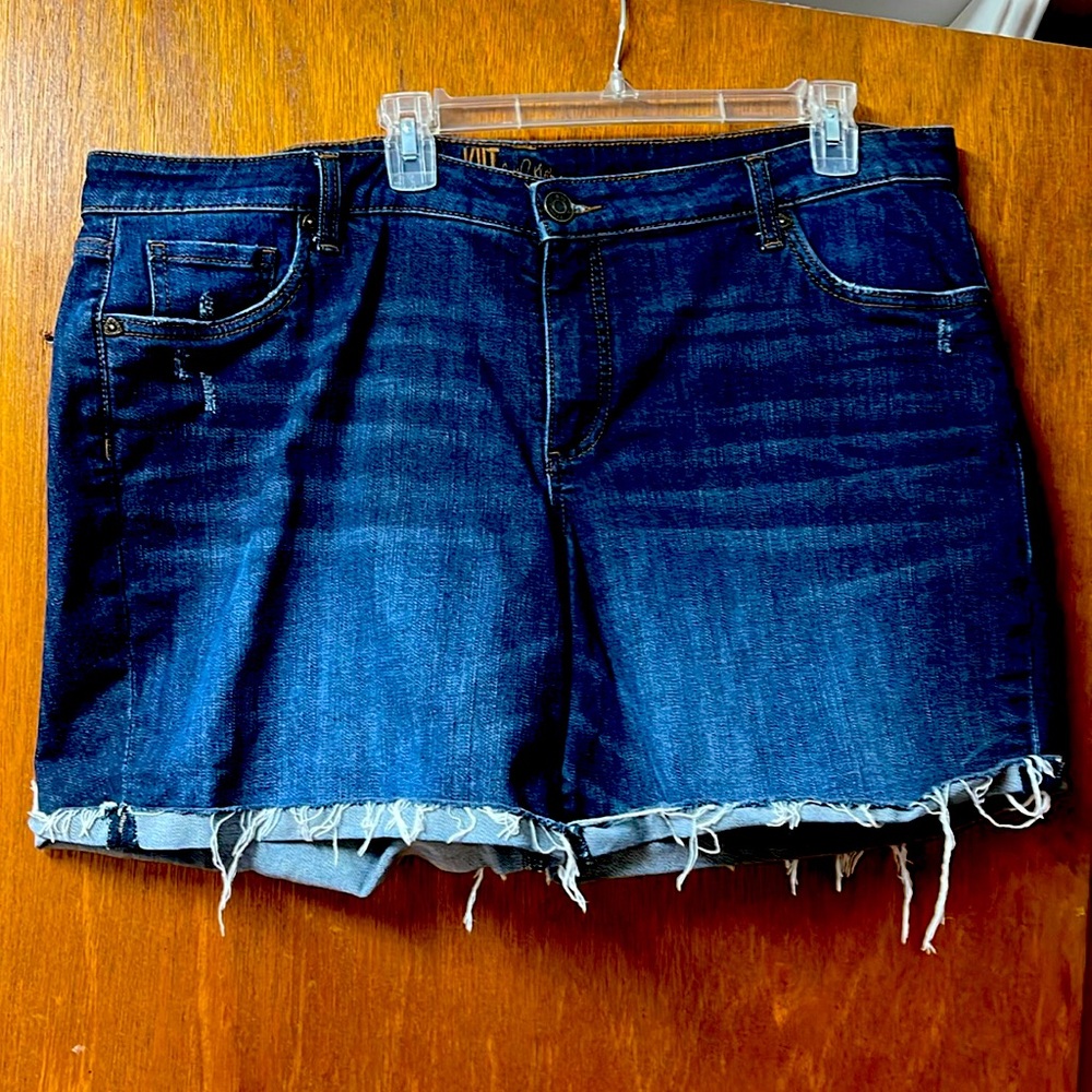 Kut from the Kloth shorts Katy Boyfriend denim size 18W